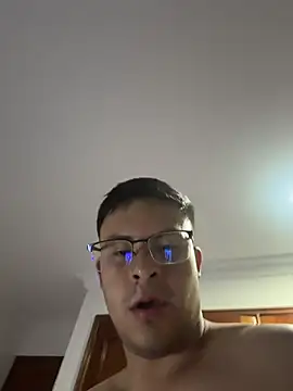 Nicolds14 online show from February 16, 2026, 1:37 am