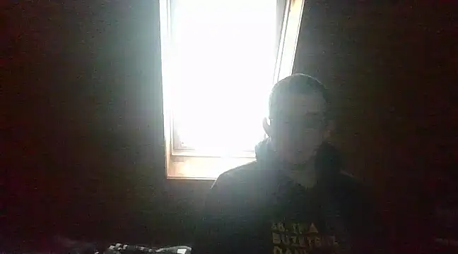 Snapshot of Jasmin32 chatting on February 18, 2025, 3:10 pm Jasmin32 online show from February 18, 2025, 3:10 pm