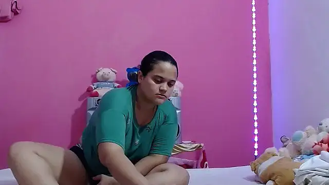 Snapshot of brunnette_hot chatting on July 17, 2026, 11:18 am brunnette hot online show from July 17, 2026, 11:18 am