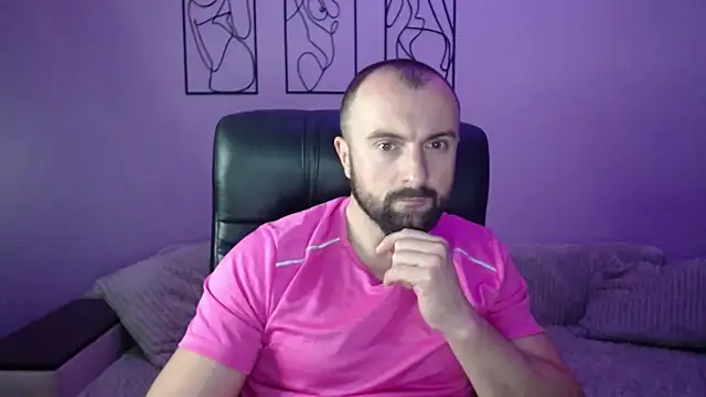 brindlefly6969 online show from November 1, 2025, 11:37 am