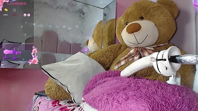 puca ebony online show from March 20, 2025, 10:40 pm