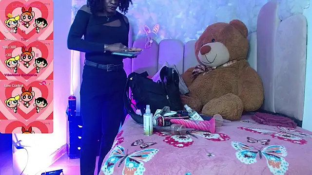 puca ebony online show from September 16, 2025, 7:59 pm