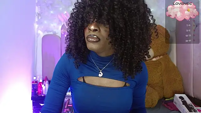 puca ebony online show from December 19, 2025, 4:42 pm