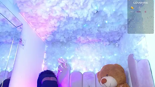 puca ebony online show from November 21, 2025, 7:35 pm