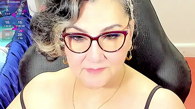 Snapshot of cataleya_mom chatting on February 10, 2026, 2:10 am cataleya mom online show from February 10, 2026, 2:10 am
