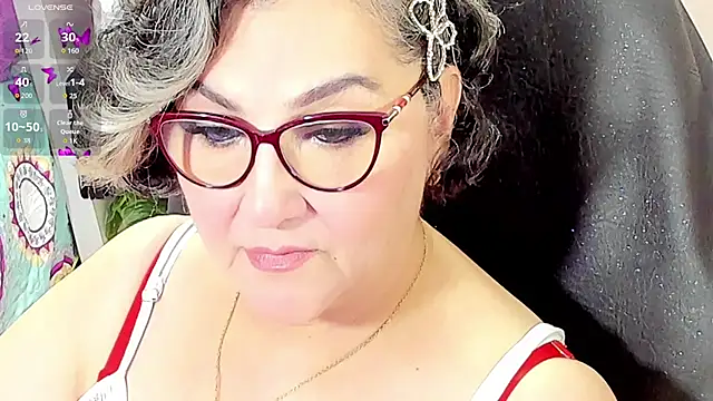 Snapshot of cataleya_mom chatting on February 25, 2026, 2:56 am cataleya mom online show from February 25, 2026, 2:56 am