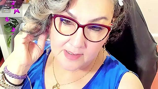 cataleya mom online show from March 8, 2026, 2:48 am