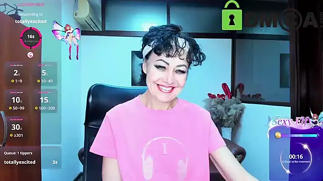 Snapshot of Silvia_Wallec chatting on March 12, 2025, 2:56 pm Silvia Wallec online show from March 12, 2025, 2:56 pm