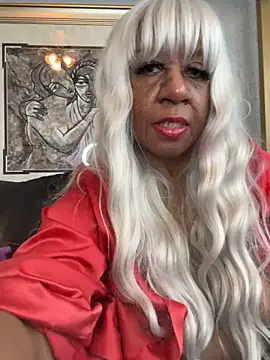 Snapshot of BreanaDivine chatting on January 17, 2026, 5:27 pm BreanaDivine online show from January 17, 2026, 5:27 pm