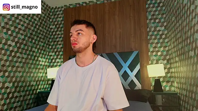 Snapshot of Michael_magno chatting on November 22, 2025, 2:27 pm Michael magno online show from November 22, 2025, 2:27 pm