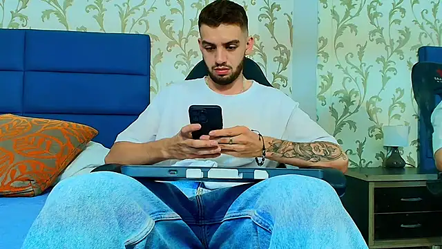 Michael magno online show from April 9, 2026, 9:32 pm