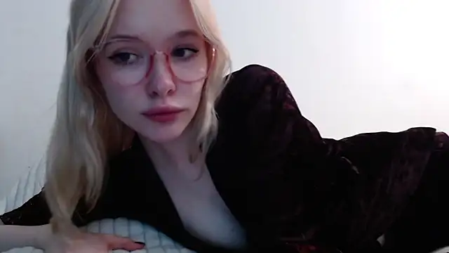 Snapshot of Sataobby chatting on March 22, 2025, 3:42 pm Sataobby online show from March 22, 2025, 3:42 pm
