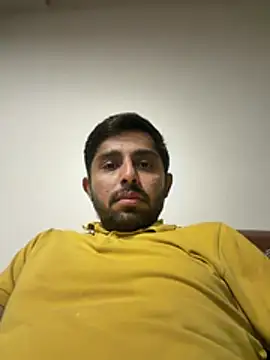 rhuh3991 online show from April 18, 2026, 10:54 pm