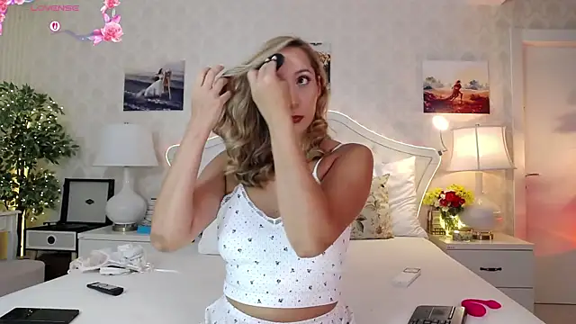 IreneHope online show from July 13, 2026, 10:14 am