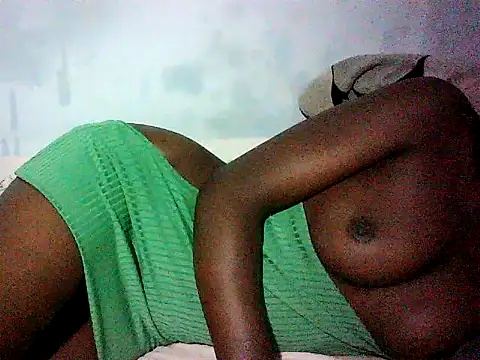 Snapshot of Sweetlolliy chatting on March 4, 2025, 4:30 pm Sweetlolliy online show from March 4, 2025, 4:30 pm