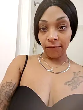 mariah2299 online show from September 10, 2025, 3:33 pm