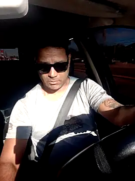 Snapshot of hecwil8 chatting on October 3, 2025, 11:45 am hecwil8 online show from October 3, 2025, 11:45 am