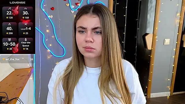 IsabellaBler online show from September 22, 2025, 5:35 am