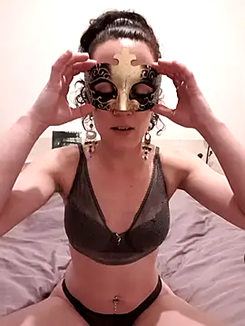 Masquegirlmysterious online show from March 5, 2026, 12:57 pm
