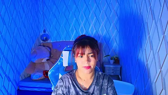 Snapshot of NicolleTaylor chatting on February 22, 2026, 4:15 am NicolleTaylor online show from February 22, 2026, 4:15 am