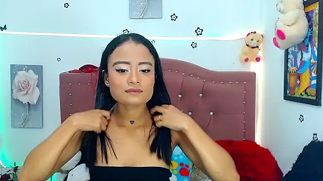 Snapshot of AngeDrty chatting on February 4, 2025, 9:20 pm AngeDrty online show from February 4, 2025, 9:20 pm