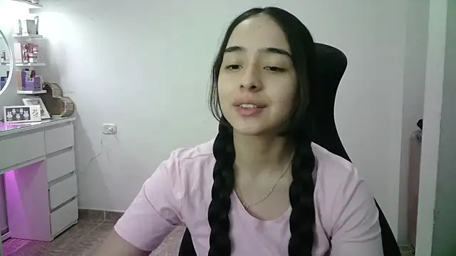 Snapshot of aineangeel chatting on April 22, 2026, 11:55 pm aineangeel online show from April 22, 2026, 11:55 pm