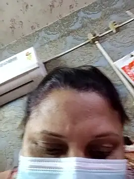 Snapshot of kunjan789 chatting on January 17, 2026, 6:00 pm kunjan789 online show from January 17, 2026, 6:00 pm