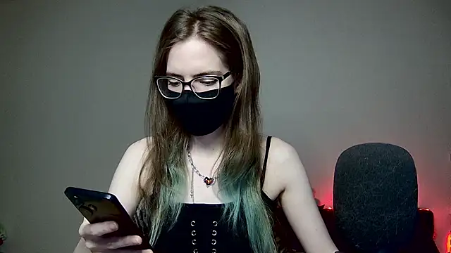 amber candyfloss online show from October 29, 2025, 12:09 am