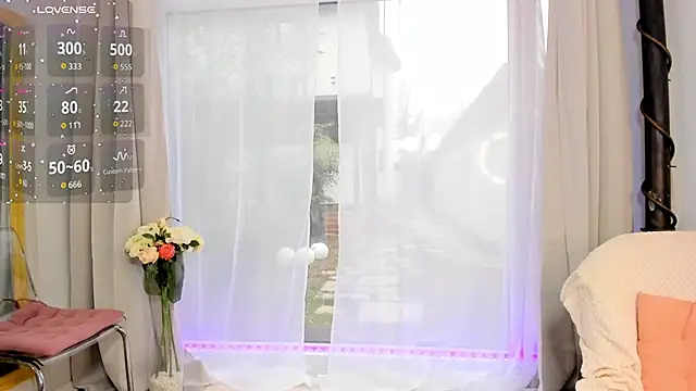 Snapshot of Selena_Reeves chatting on February 13, 2026, 7:41 am Selena Reeves online show from February 13, 2026, 7:41 am