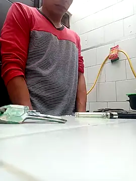 Snapshot of krvdeslalas29 chatting on January 5, 2025, 5:41 pm krvdeslalas29 online show from January 5, 2025, 5:41 pm