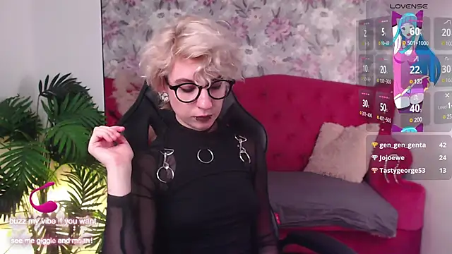  Moonlight t online show from March 3, 2025, 7:07 pm