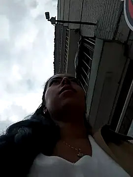 Emily Wane online show from November 26, 2025, 6:08 pm