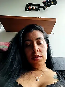 Emily Wane online show from October 21, 2025, 4:28 pm