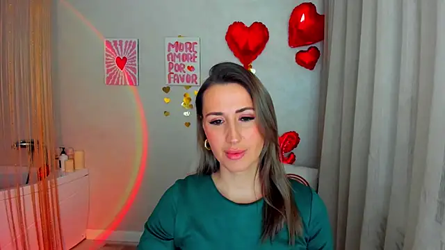 Snapshot of PassionGlow chatting on February 18, 2026, 3:26 am PassionGlow online show from February 18, 2026, 3:26 am