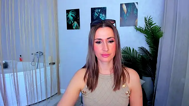 PassionGlow online show from November 7, 2025, 7:18 pm