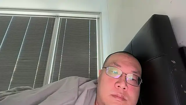 slaveasianboy online show from May 11, 2026, 4:04 pm