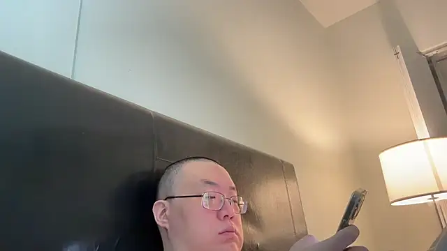 slaveasianboy online show from January 14, 2025, 3:47 pm