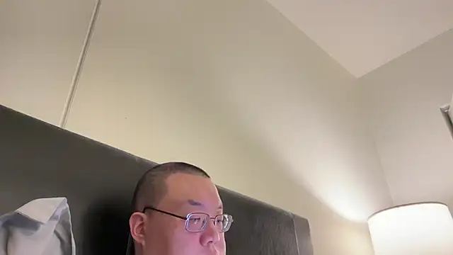 slaveasianboy online show from March 1, 2025, 7:08 am