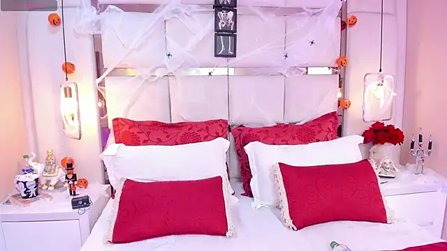 elizavenus online show from October 25, 2025, 1:56 pm