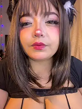CharlotteMillers online show from May 7, 2026, 3:22 am