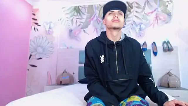 Snapshot of lobahugecockts chatting on January 22, 2025, 8:59 pm lobahugecockts online show from January 22, 2025, 8:59 pm