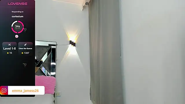 Snapshot of Emma_jamess chatting on February 3, 2025, 6:34 am Emma jamess online show from February 3, 2025, 6:34 am