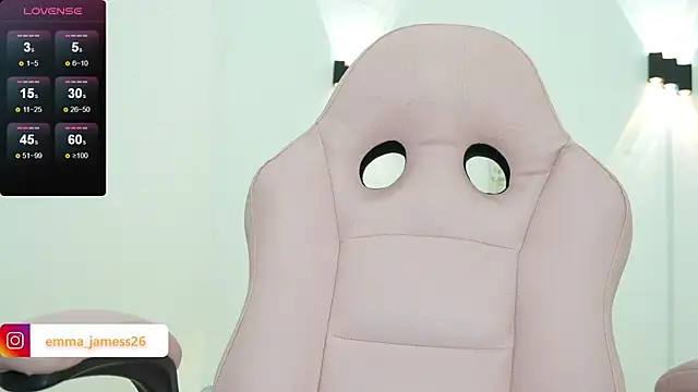 Emma jamess online show from March 26, 2026, 3:49 am