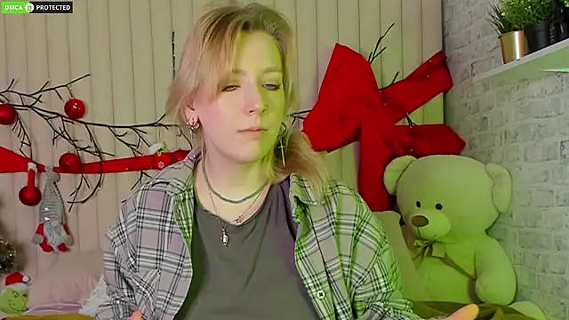 Snapshot of RachelCart chatting on January 17, 2026, 3:10 am RachelCart online show from January 17, 2026, 3:10 am