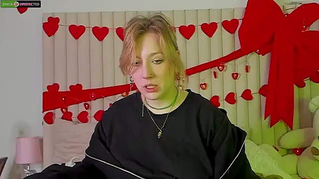 Snapshot of RachelCart chatting on February 16, 2026, 3:05 am RachelCart online show from February 16, 2026, 3:05 am