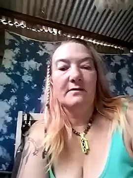 GingerKtm21 online show from February 22, 2025, 9:45 am