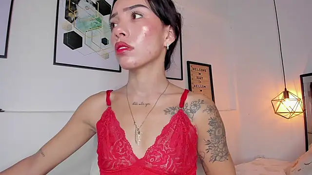 amysc online show from October 16, 2025, 1:41 pm