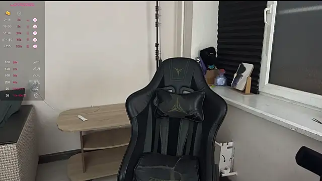 carthylovvve online show from March 18, 2026, 3:57 pm