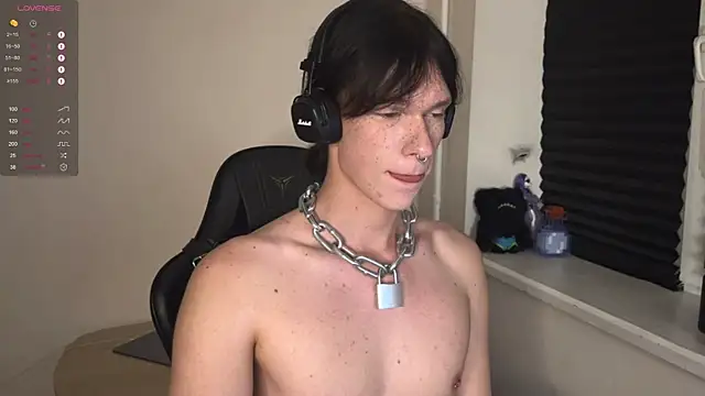 carthylovvve online show from October 15, 2025, 7:55 pm