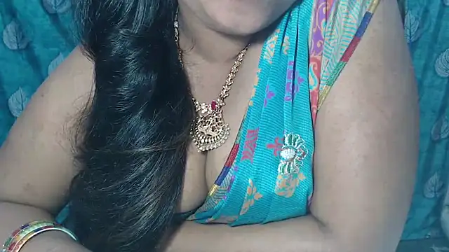 Snapshot of Sophia_your chatting on March 12, 2025, 7:04 pm Sophia your online show from March 12, 2025, 7:04 pm